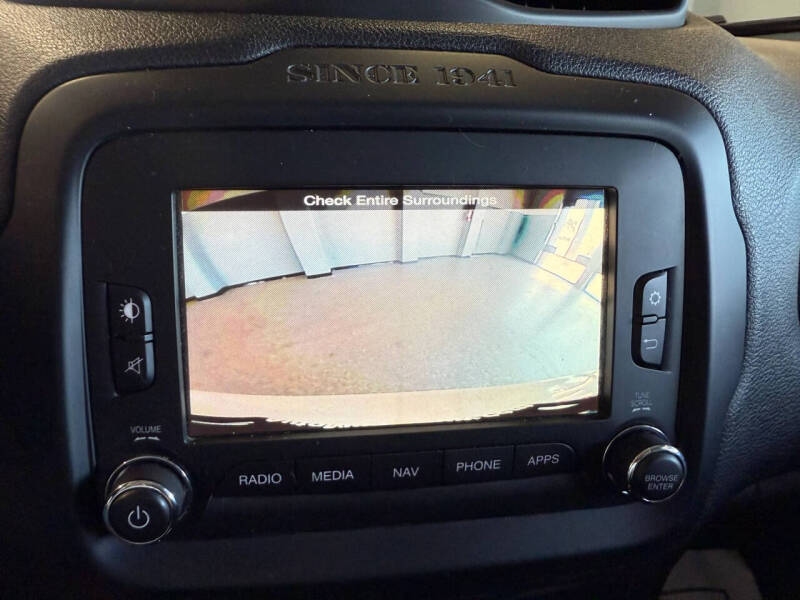 2017 Jeep Renegade Altitude