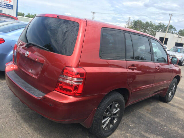 2003 Toyota Highlander for sale at Bob and Jill's Drive and Buy in Bemidji, MN