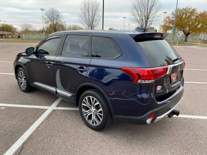 2017 Mitsubishi Outlander SE