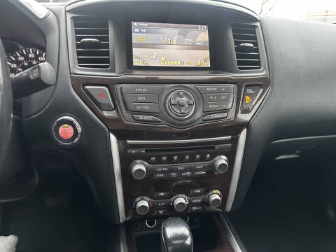 2014 Nissan Pathfinder Platinum