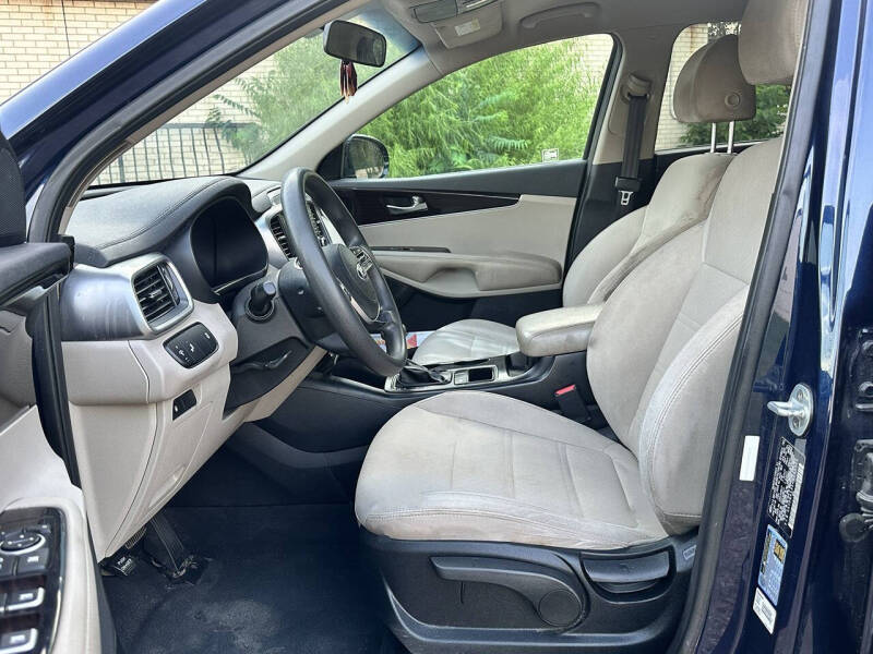 2019 Kia Sorento LX