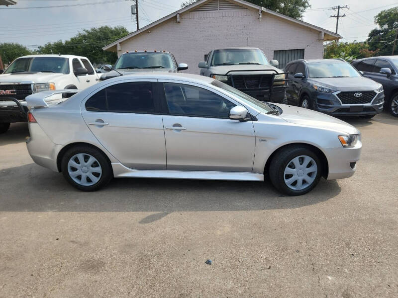 2015 Mitsubishi Lancer ES