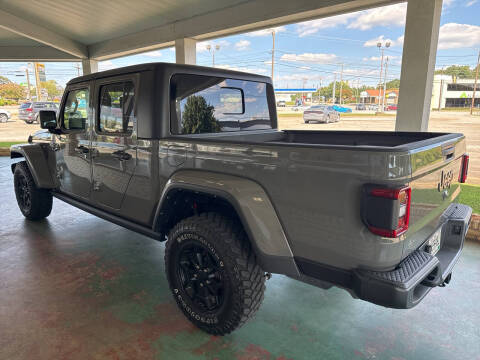 2021 Jeep Gladiator Willys