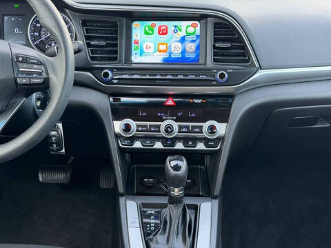 2020 Hyundai Elantra