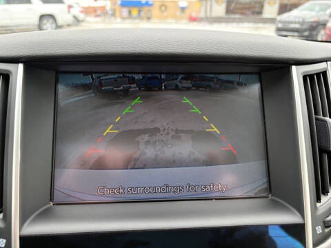 2015 Infiniti Q50 Premium