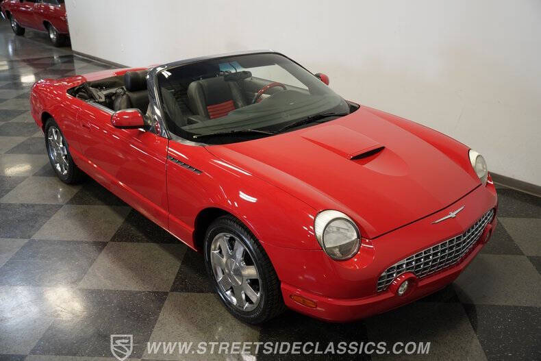 2002 Ford Thunderbird Deluxe