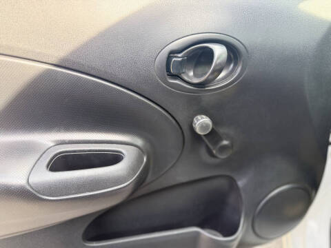 2014 Nissan Versa Note S Plus