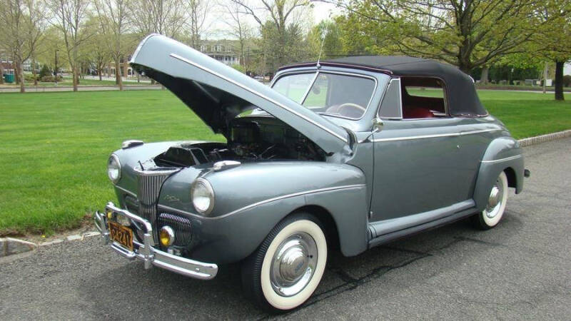 1941 Ford Super Deluxe