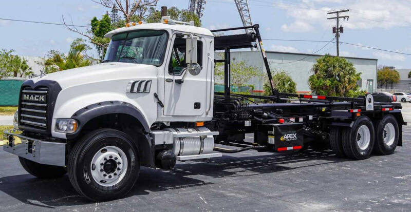 2008 Mack Granite