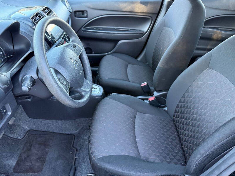 2024 Mitsubishi Mirage ES