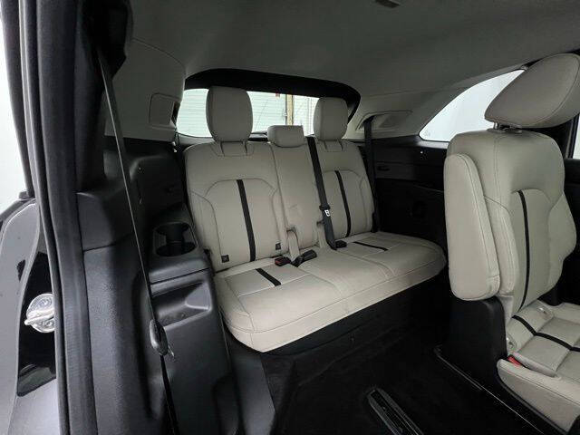 2024 Mazda CX-90 Plug-in Hybrid Premium