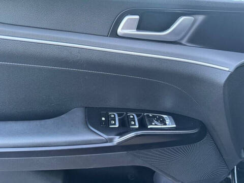 2022 Kia K5