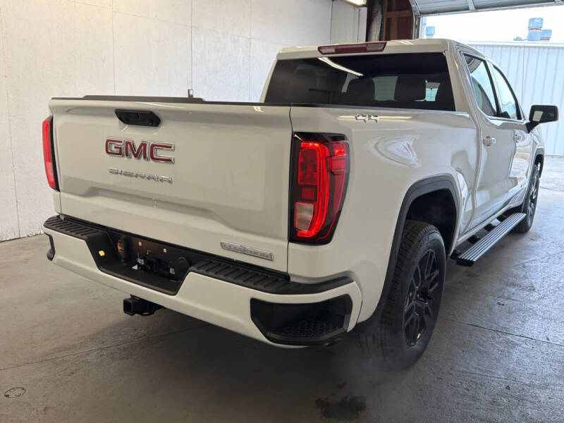 2026 GMC Sierra 1500 Elevation Standard
