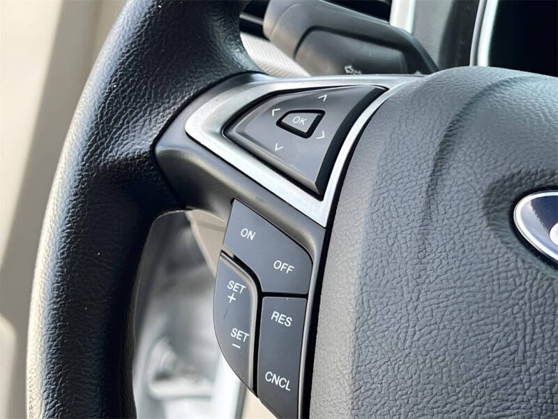 2018 Ford Fusion Hybrid SE