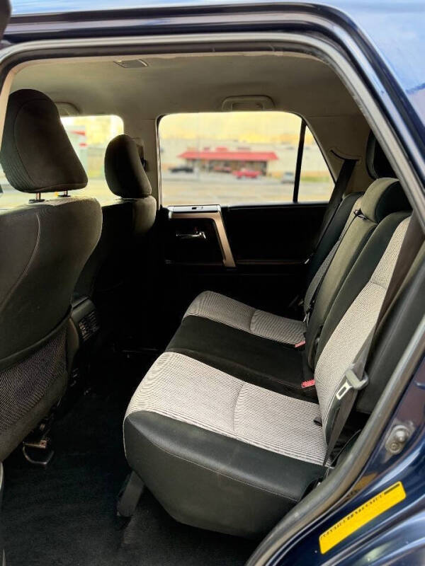 2017 Toyota 4Runner SR5