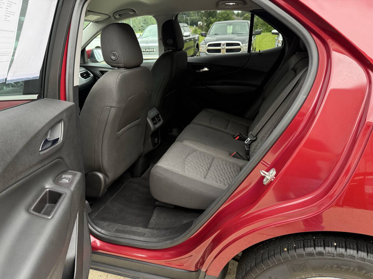 2018 Chevrolet Equinox photo 5