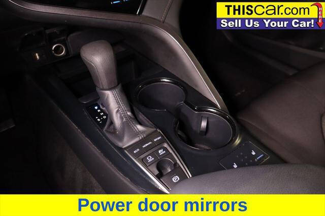 2019 Toyota Camry Hybrid LE