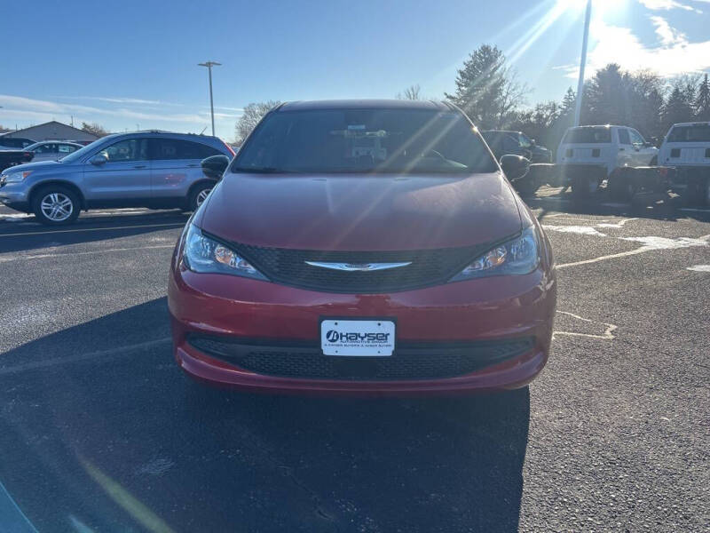 2026 Chrysler Voyager LX