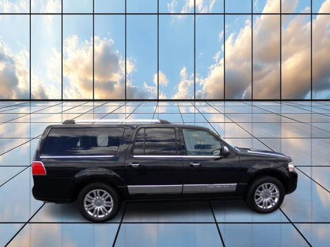 2014 Lincoln Navigator L
