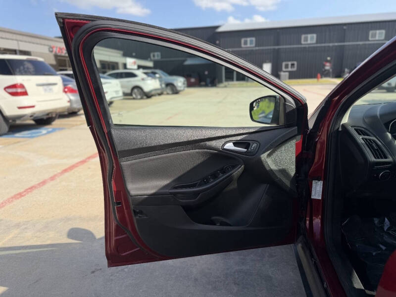 2016 Ford Focus SE