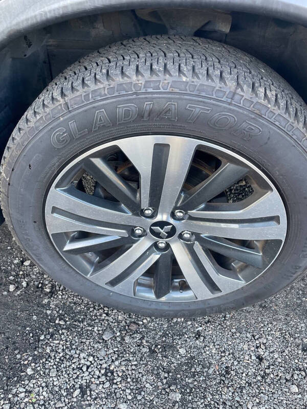 2020 Mitsubishi Outlander Sport ES