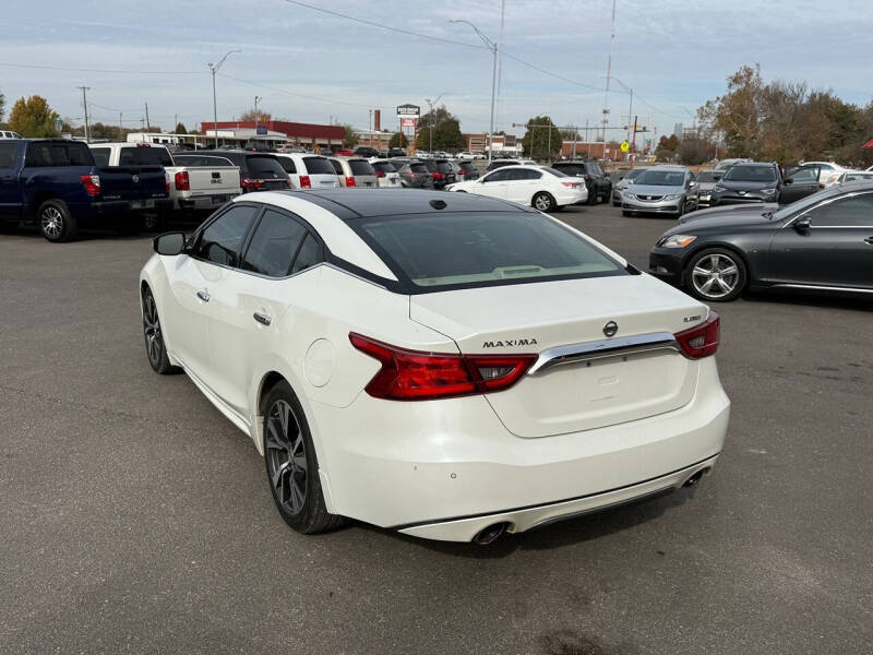 2016 Nissan Maxima Platinum