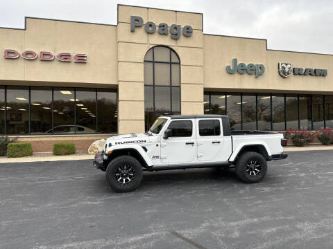 2020 Jeep Gladiator for sale at Poage Chrysler Dodge Jeep Ram in Hannibal MO