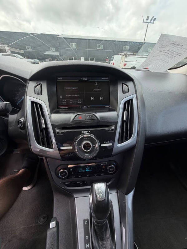 2014 Ford Focus Titanium