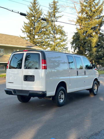 2021 Chevrolet Express 2500