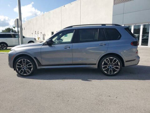 2025 BMW X7 M60i