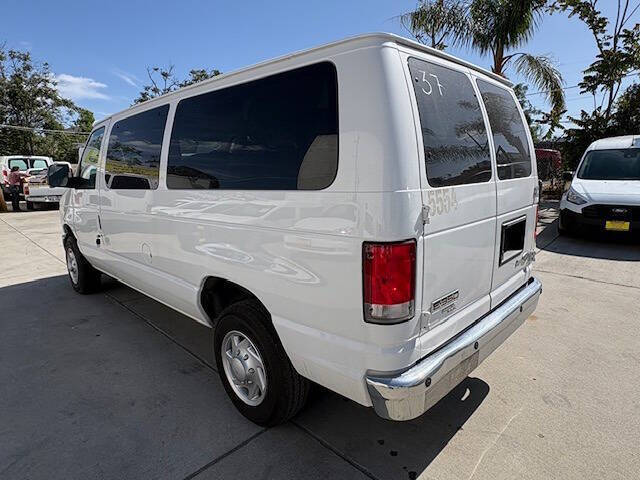 2014 Ford E-Series E-350 SD XLT