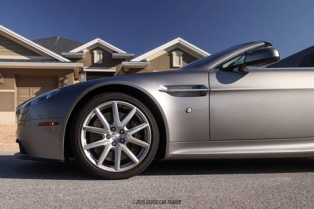 2012 Aston Martin V8 Vantage Roadster