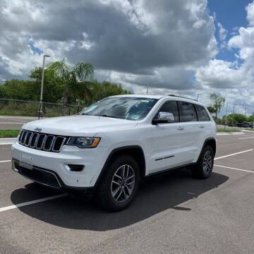 2020 Jeep Grand Cherokee for sale at FREDY USED CAR SALES in Houston TX
