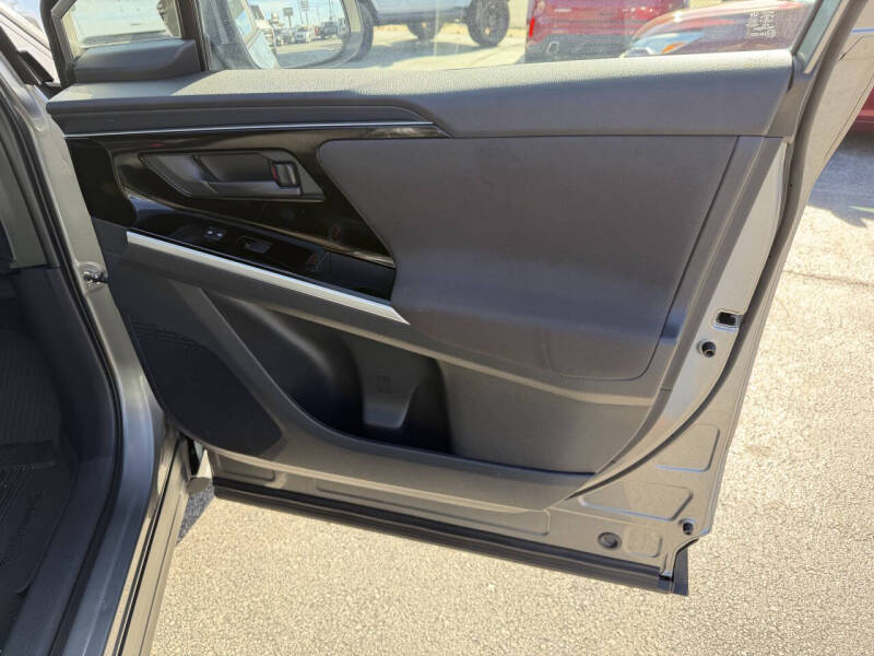 2024 Subaru Solterra Premium