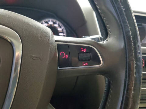 2012 Audi Q5 3.2 quattro Premium Plus