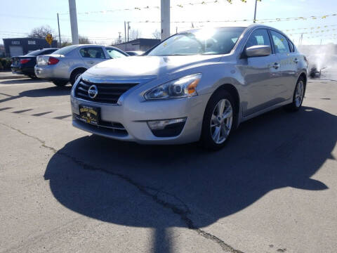 2013 Nissan Altima for sale at Golden Crown Auto Sales in Kennewick WA