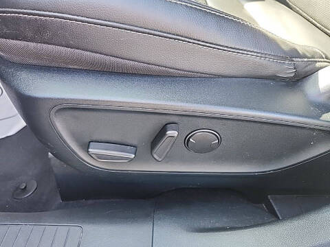 2021 Ford Escape Hybrid SEL