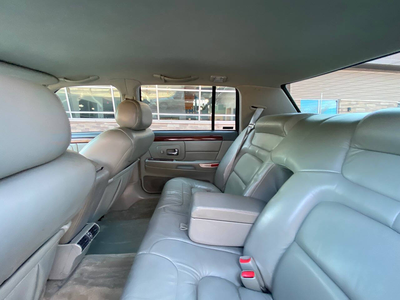 1997 Cadillac DeVille for sale at Vintage Motors USA in Roselle, NJ