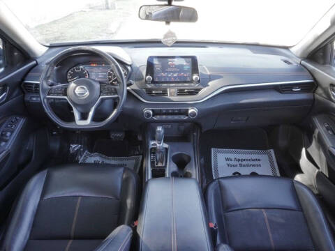 2021 Nissan Altima 2.5 SR