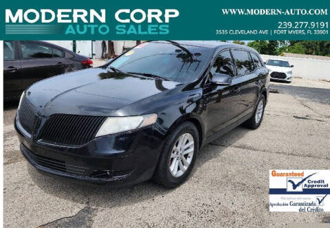 2014 Lincoln MKT Town Car