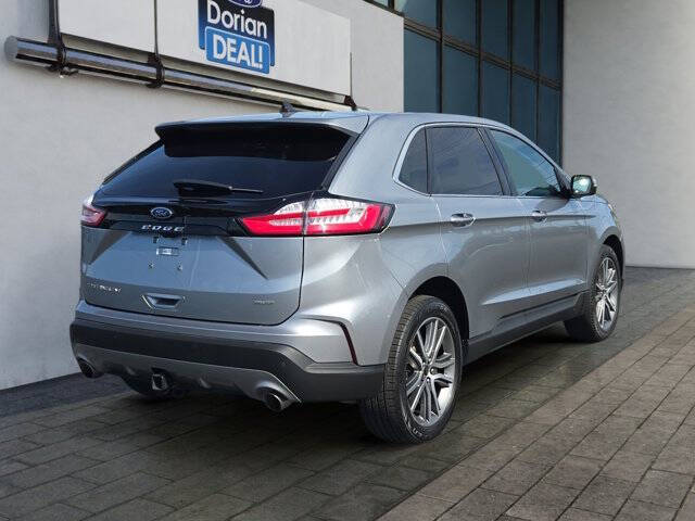 2023 Ford Edge Titanium
