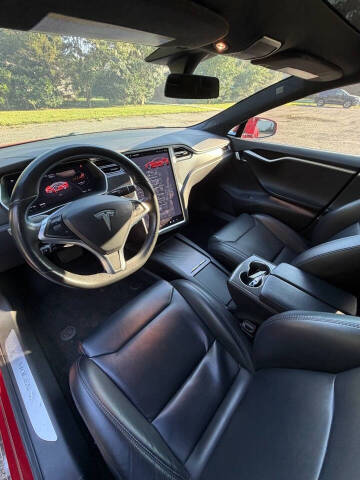 2017 Tesla Model S 75D