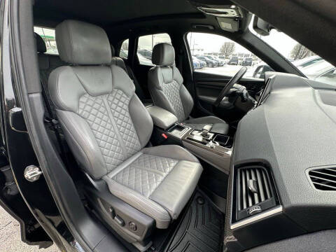 2022 Audi SQ5 3.0T quattro Prestige