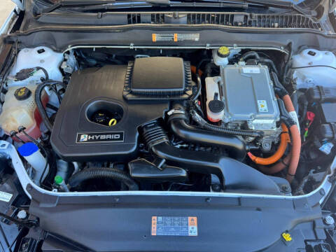 2018 Ford Fusion Hybrid SE