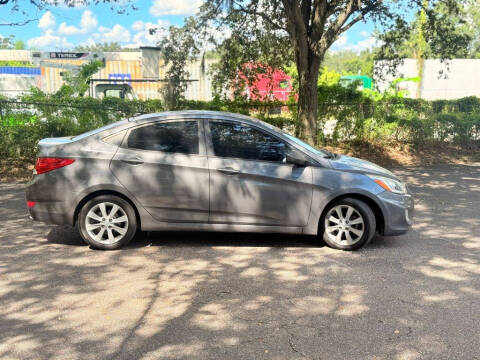2014 Hyundai Accent GLS