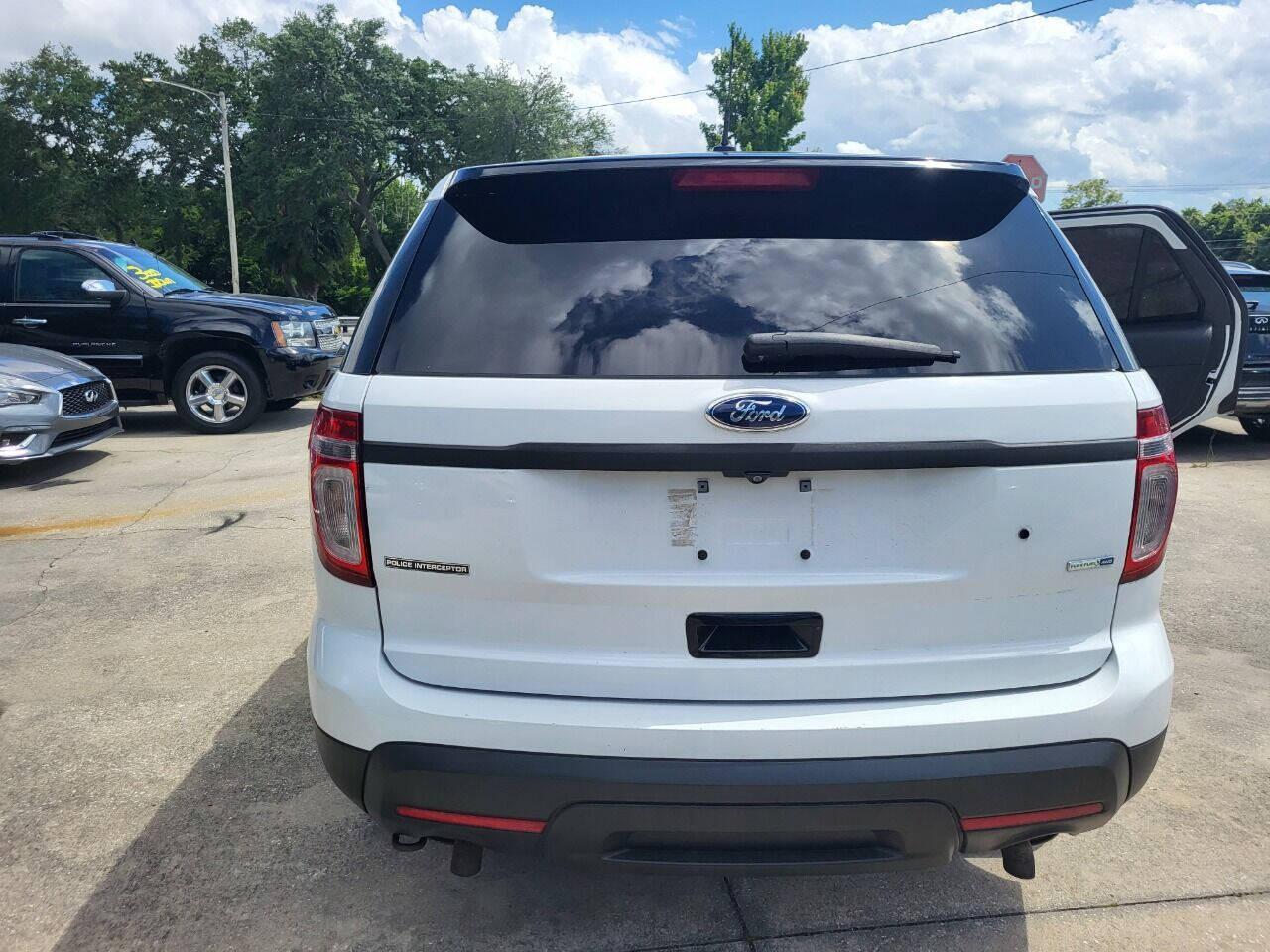 2015 Ford Explorer for sale at FAMILY AUTO BROKERS in Longwood, FL