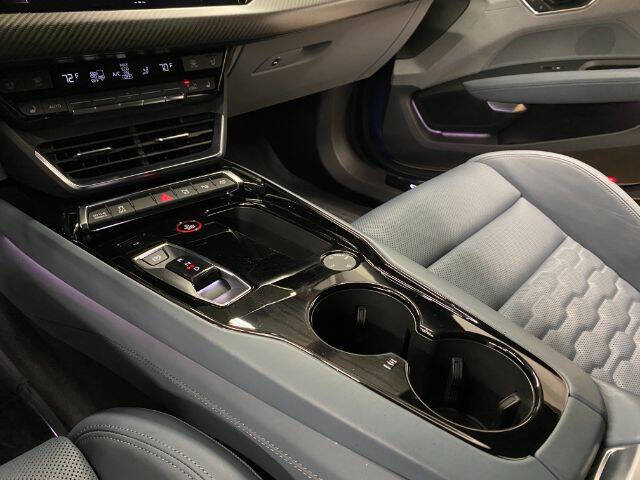 2022 Audi e-tron GT quattro Prestige