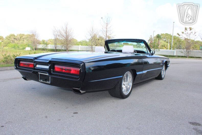 1964 Ford Thunderbird