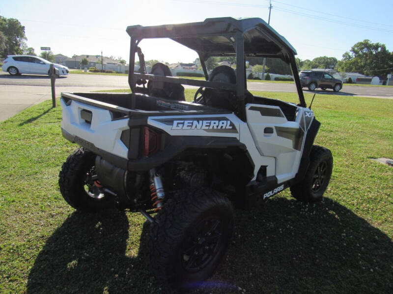 2022 Polaris GENERAL