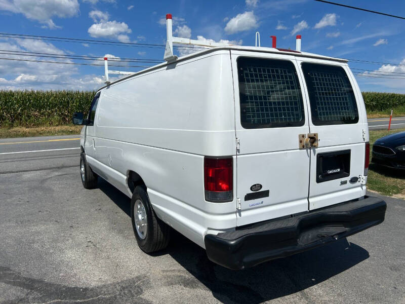 2010 Ford E-Series E-250